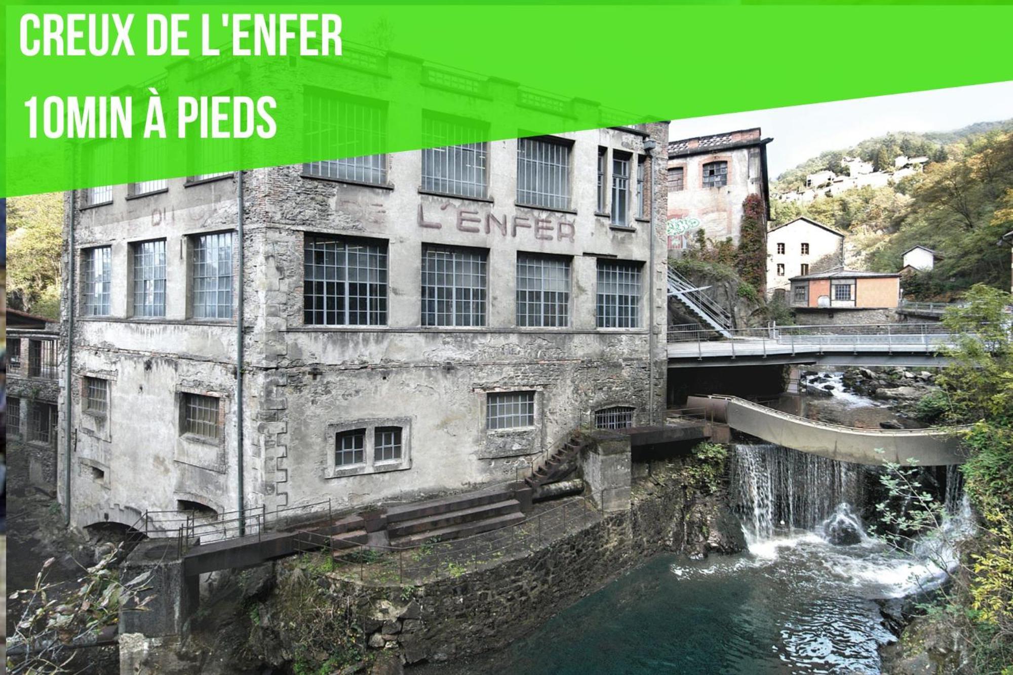 Le Grand Pirou # Lumineux # Halte Auvergne ティエール エクステリア 写真